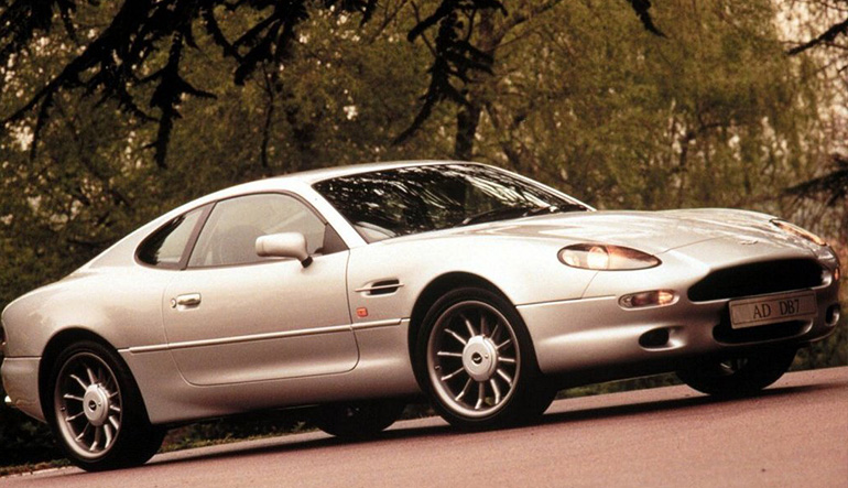 Aston Martin DB7 - 10 aut ktore zachranili automobilky pred bankrotom